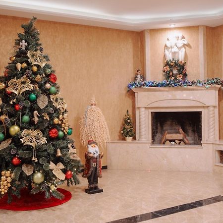 Natali Hotel Боржоми Екстериор снимка