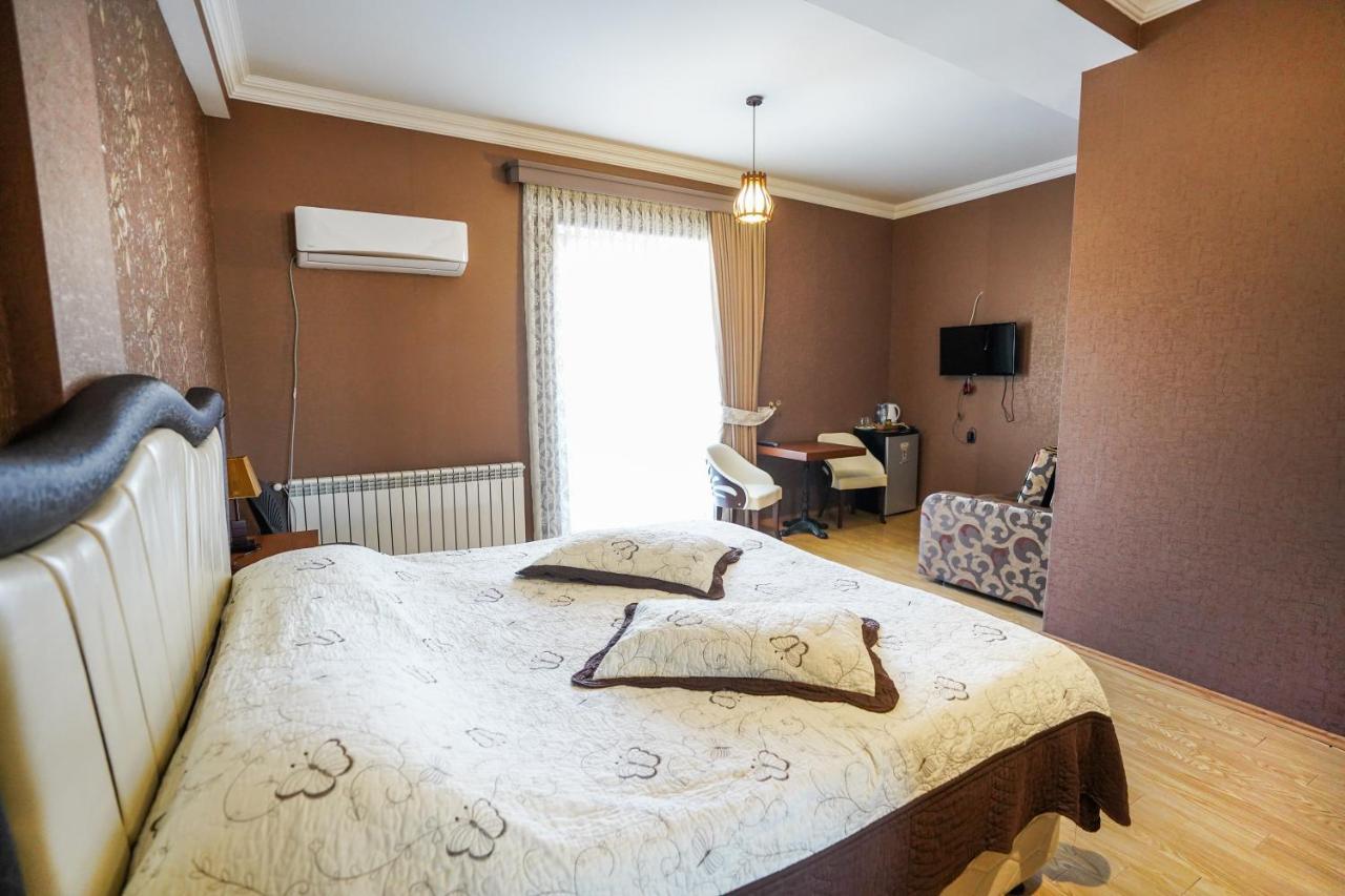 Natali Hotel Боржоми Екстериор снимка