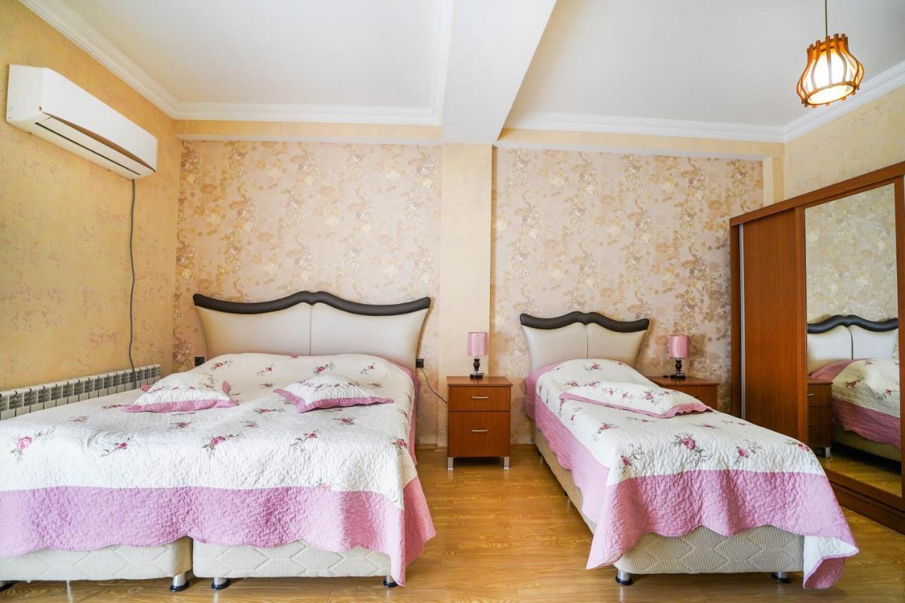 Natali Hotel Боржоми Екстериор снимка