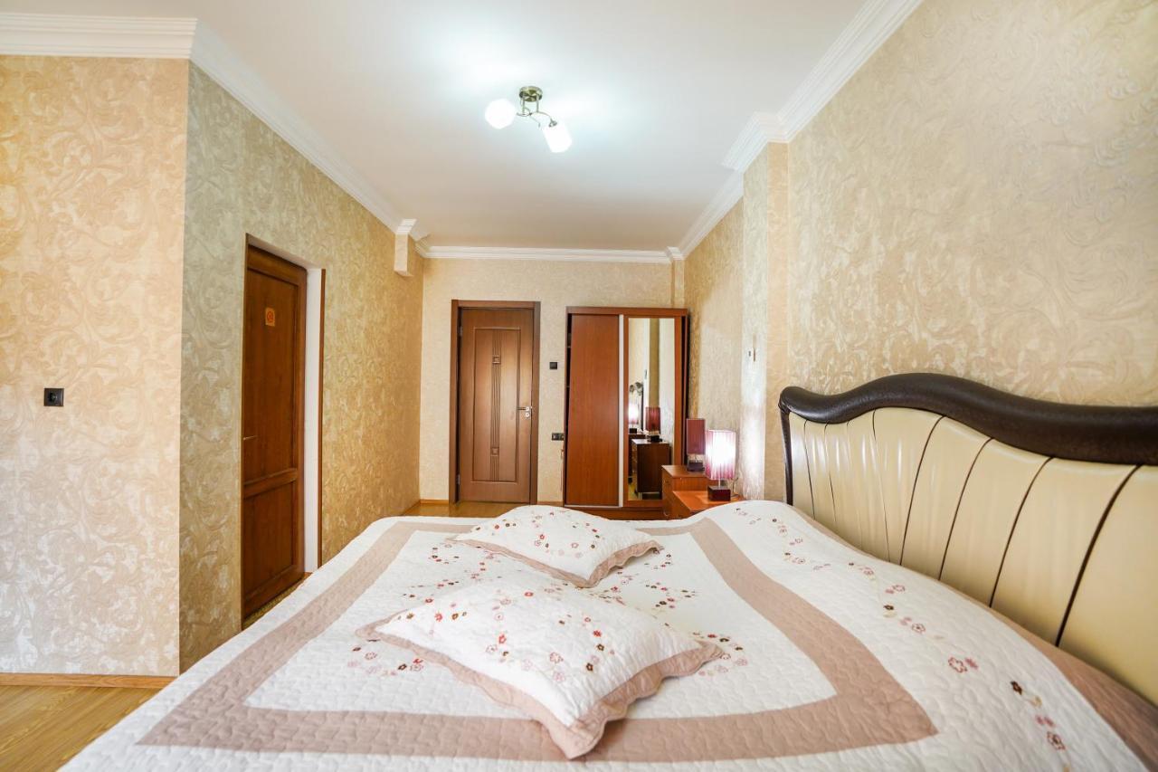 Natali Hotel Боржоми Екстериор снимка