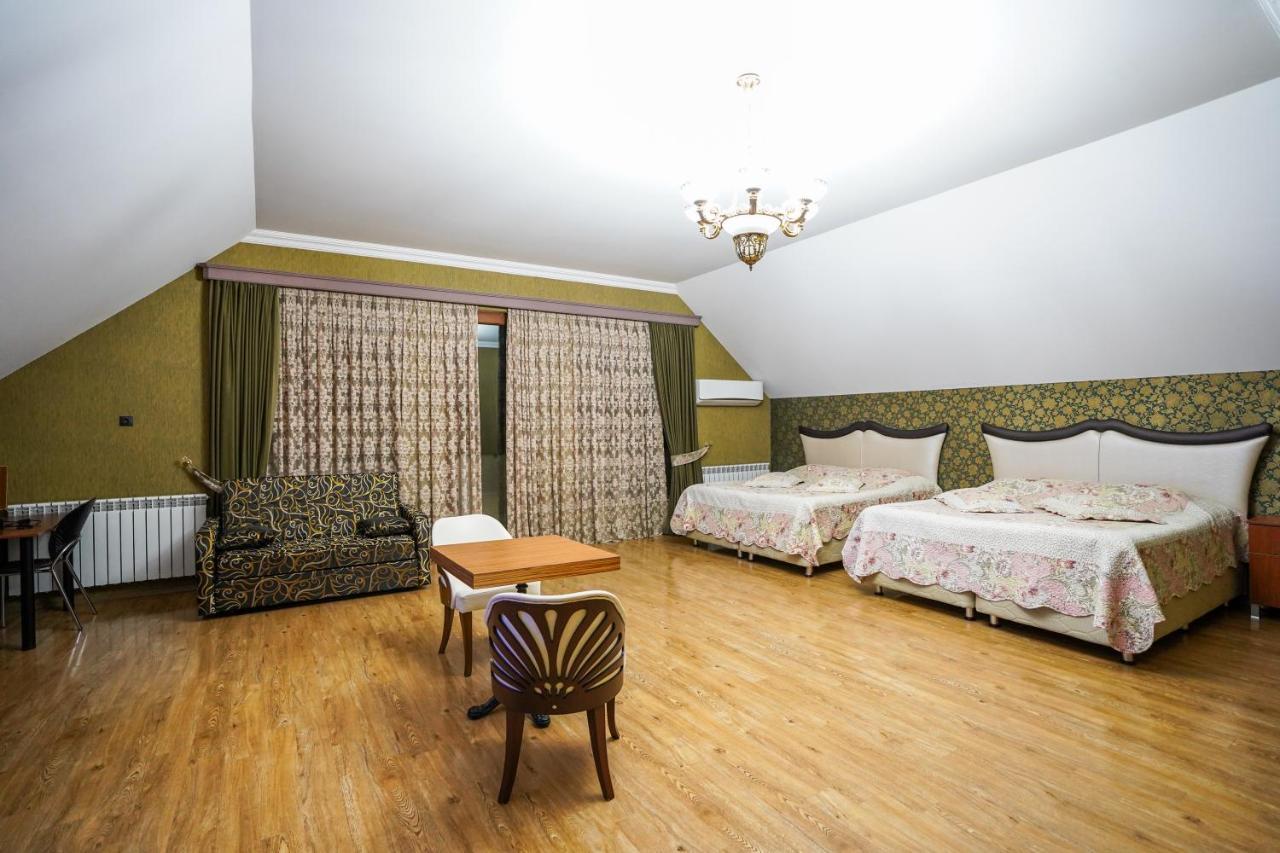 Natali Hotel Боржоми Екстериор снимка