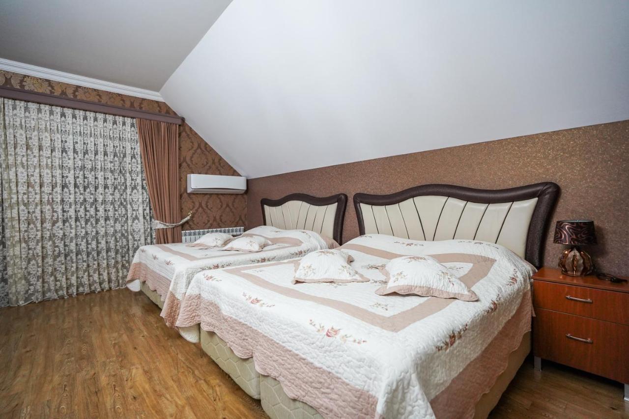 Natali Hotel Боржоми Екстериор снимка