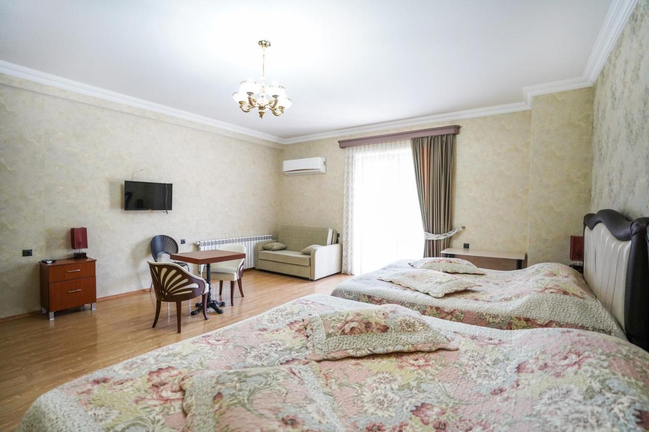 Natali Hotel Боржоми Екстериор снимка