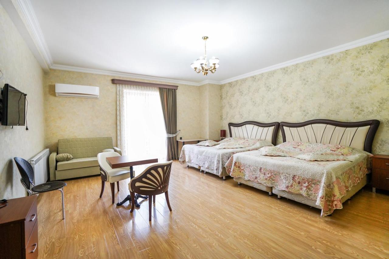 Natali Hotel Боржоми Екстериор снимка