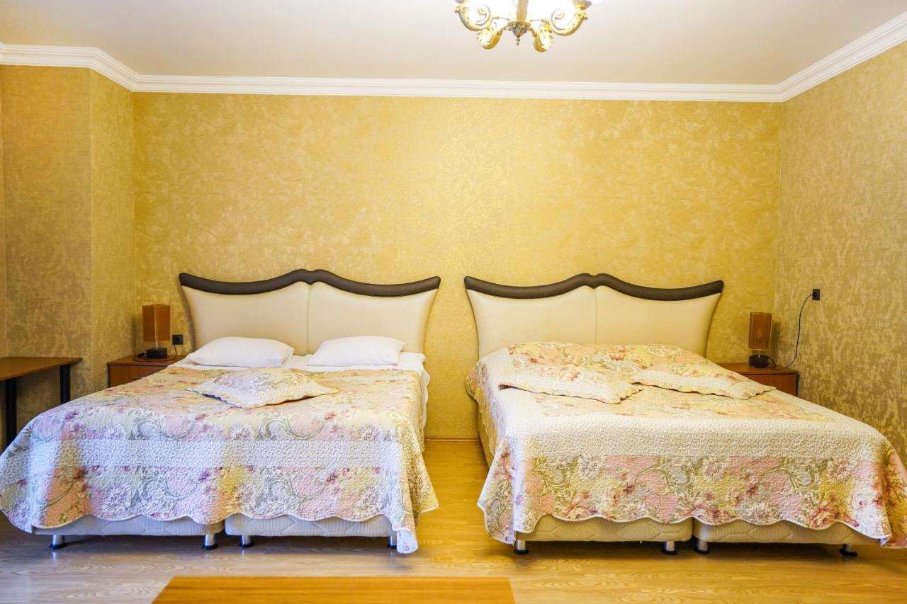 Natali Hotel Боржоми Екстериор снимка