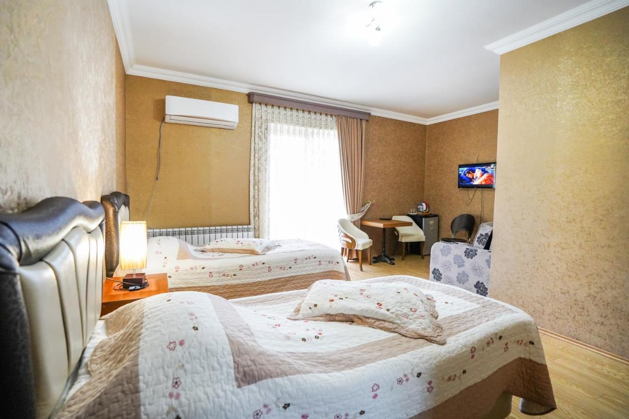 Natali Hotel Боржоми Екстериор снимка