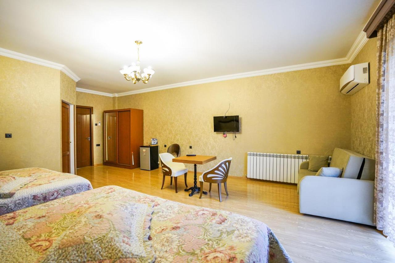 Natali Hotel Боржоми Екстериор снимка